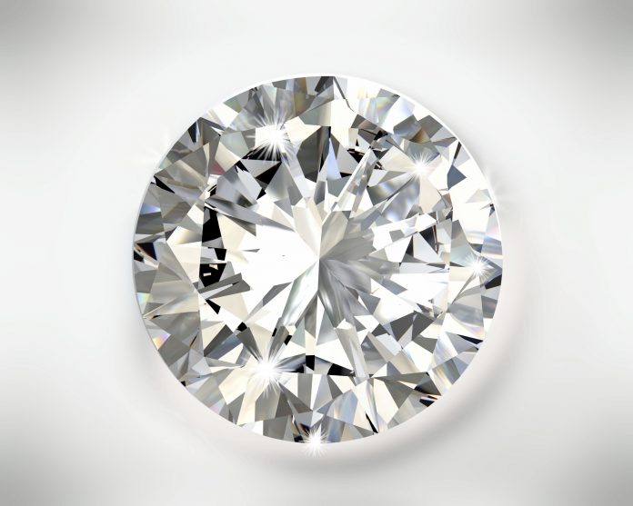 Les diamants sont désormais disponibles en verres de contact.