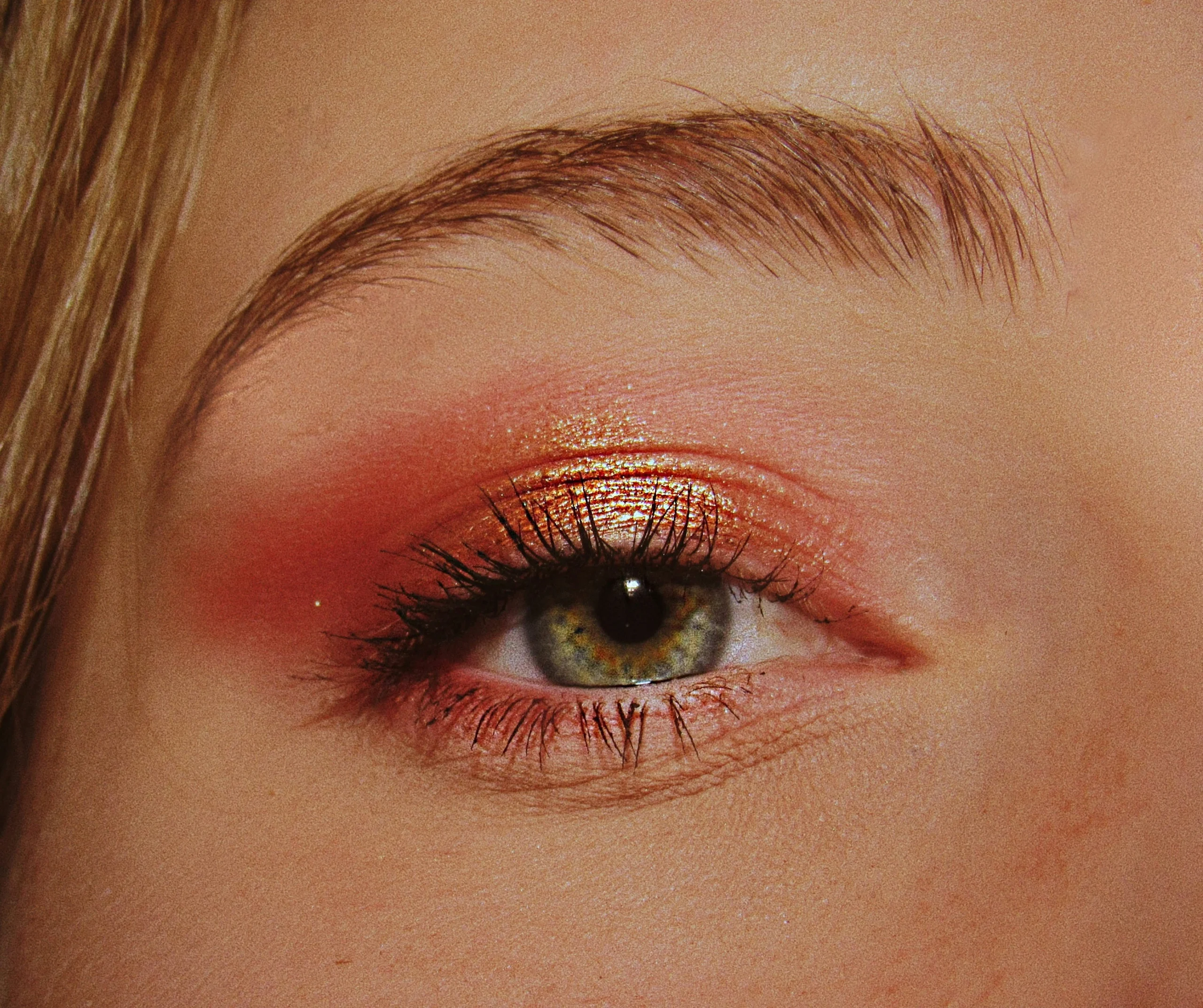 glitter eye makeup