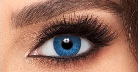 contact lens color: Brilliant Blue